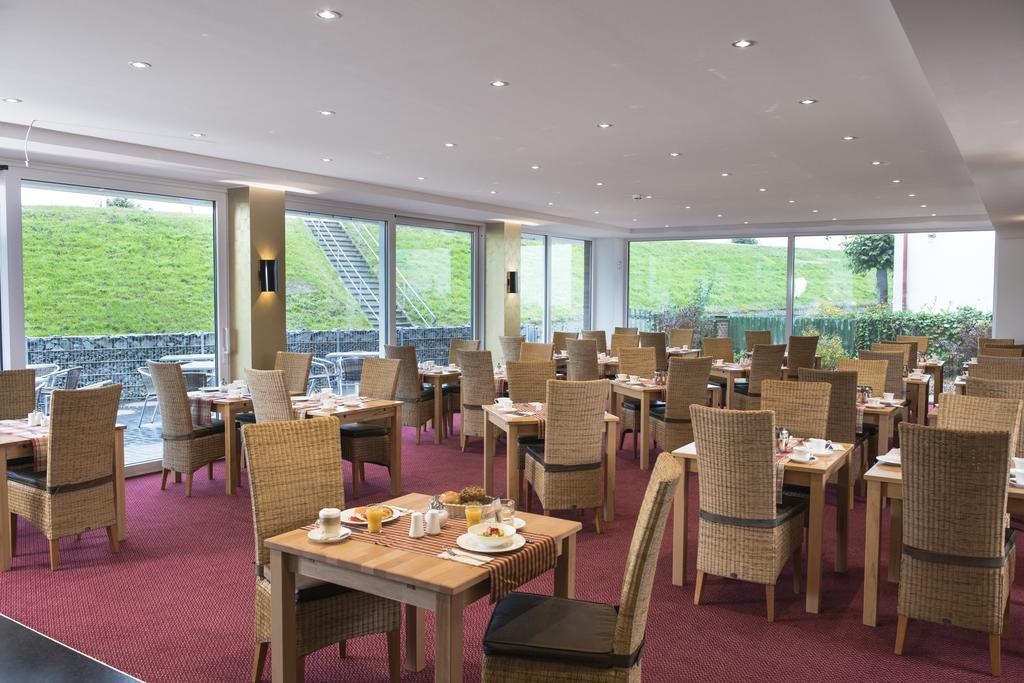 Hotel Hafen Buesum Экстерьер фото