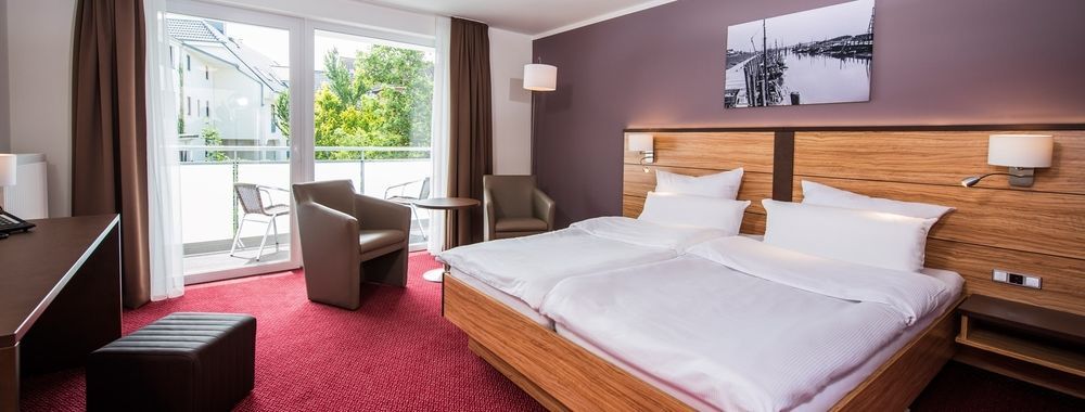 Hotel Hafen Buesum Экстерьер фото